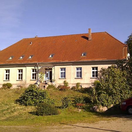 Appartamento Gutshaus Alt-Jargenow Alt Jargenow Esterno foto