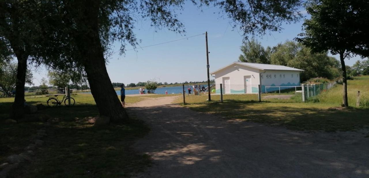 Appartamento Gutshaus Alt-Jargenow Alt Jargenow Esterno foto