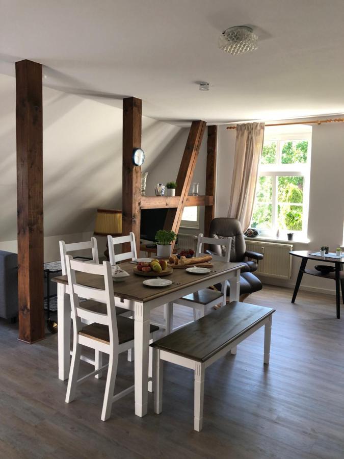 Appartamento Gutshaus Alt-Jargenow Alt Jargenow Esterno foto